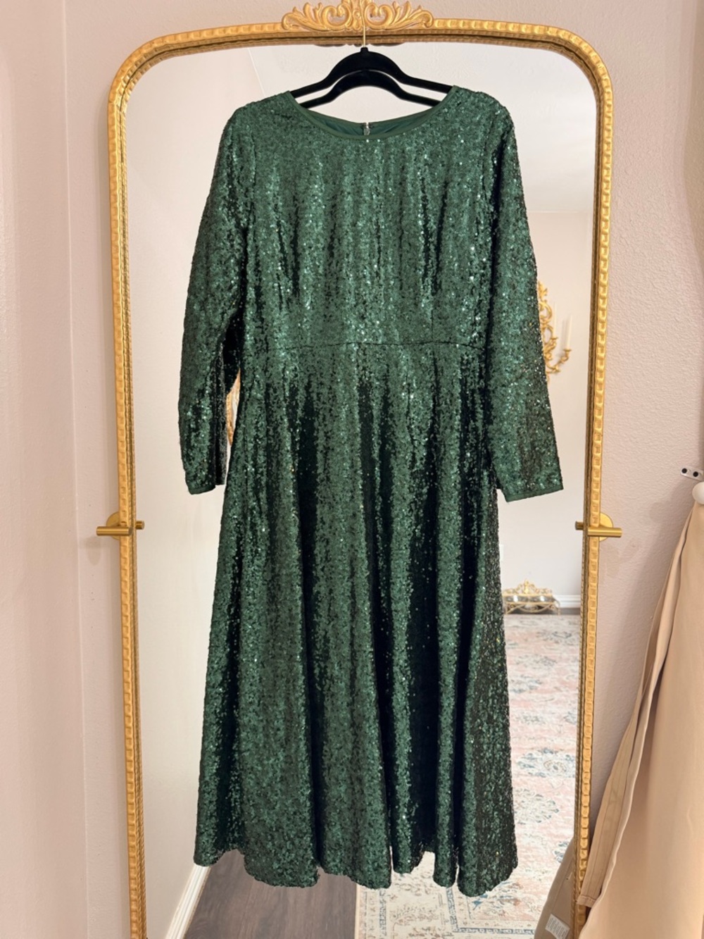 Dainty Jewells Emerald Green Sequin Long Sleeve Dress